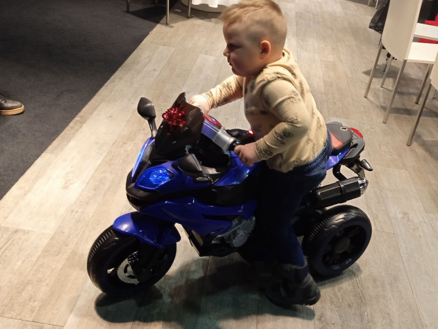 Staś i jego nowy motor Staś i jego nowy motor