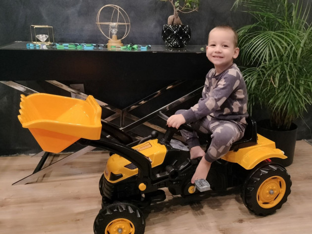 Tymon i jego nowy traktor Tymon i jego nowy traktor